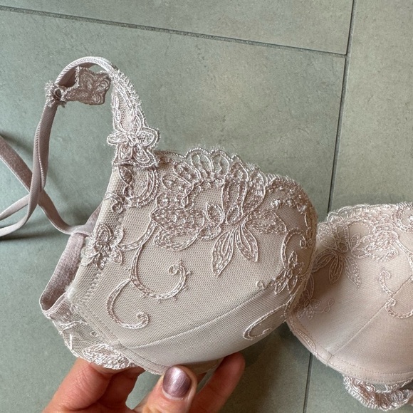 Ambra Bra and Thong Set Sz 36B / M - Picture 11 of 12